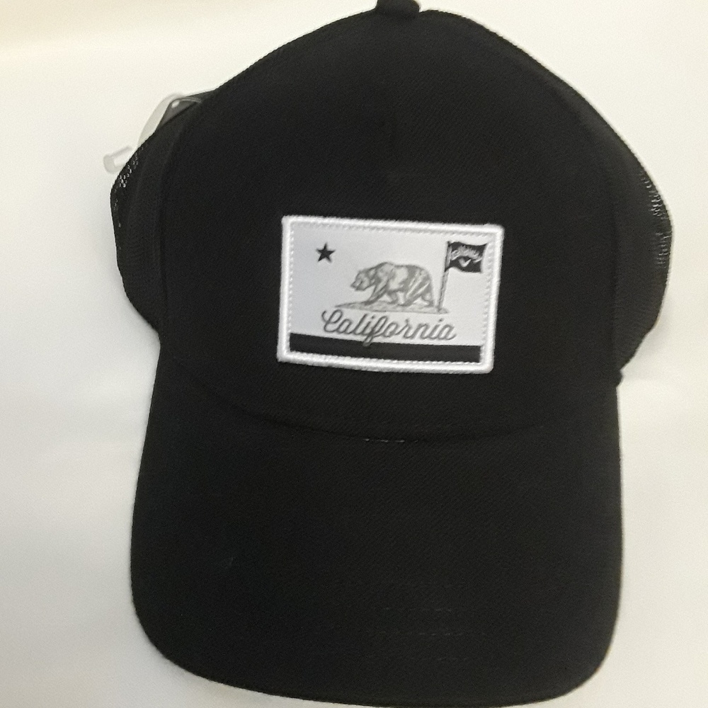 NEW Callaway Cali Trucker Hat